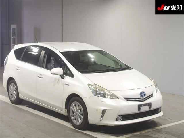 30617 TOYOTA PRIUS ALPHA ZVW41W 2011 г. (JU Aichi)